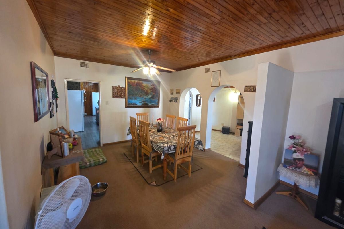 House For Sale in Heuwelsig - Photo 4