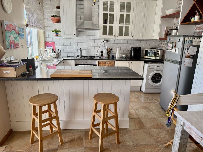 House For Sale in Marina Da Gama - Photo 8