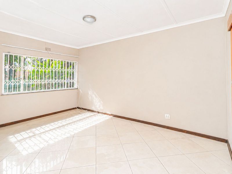 House For Sale in Randpark - Photo 9
