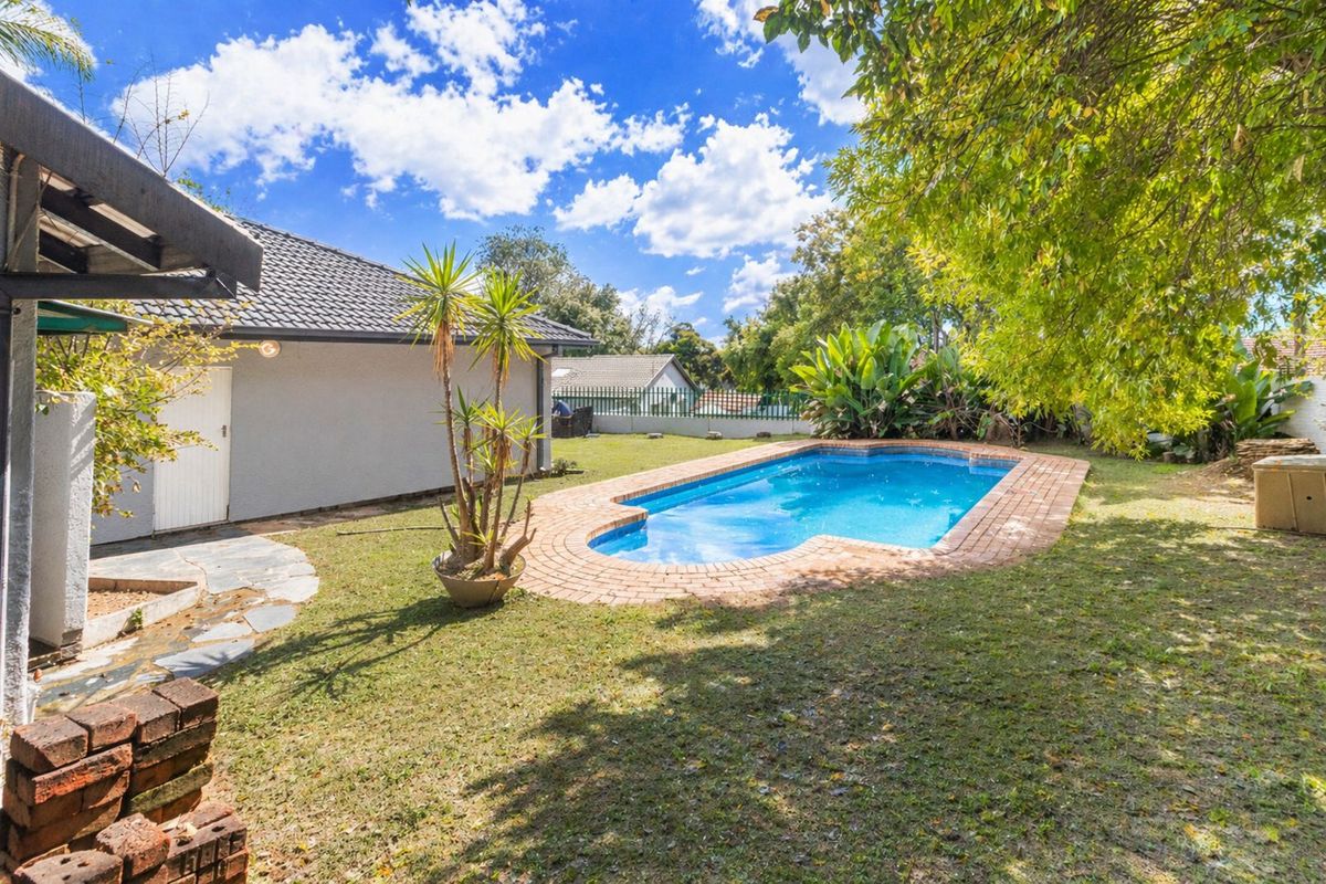 House For Sale in Randpark - Photo 3