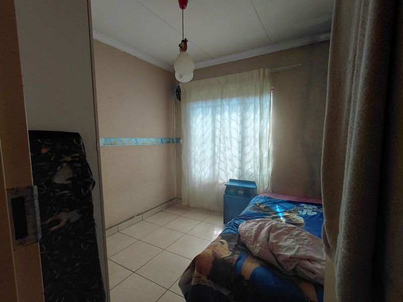 House For Sale in Danville - Photo 5