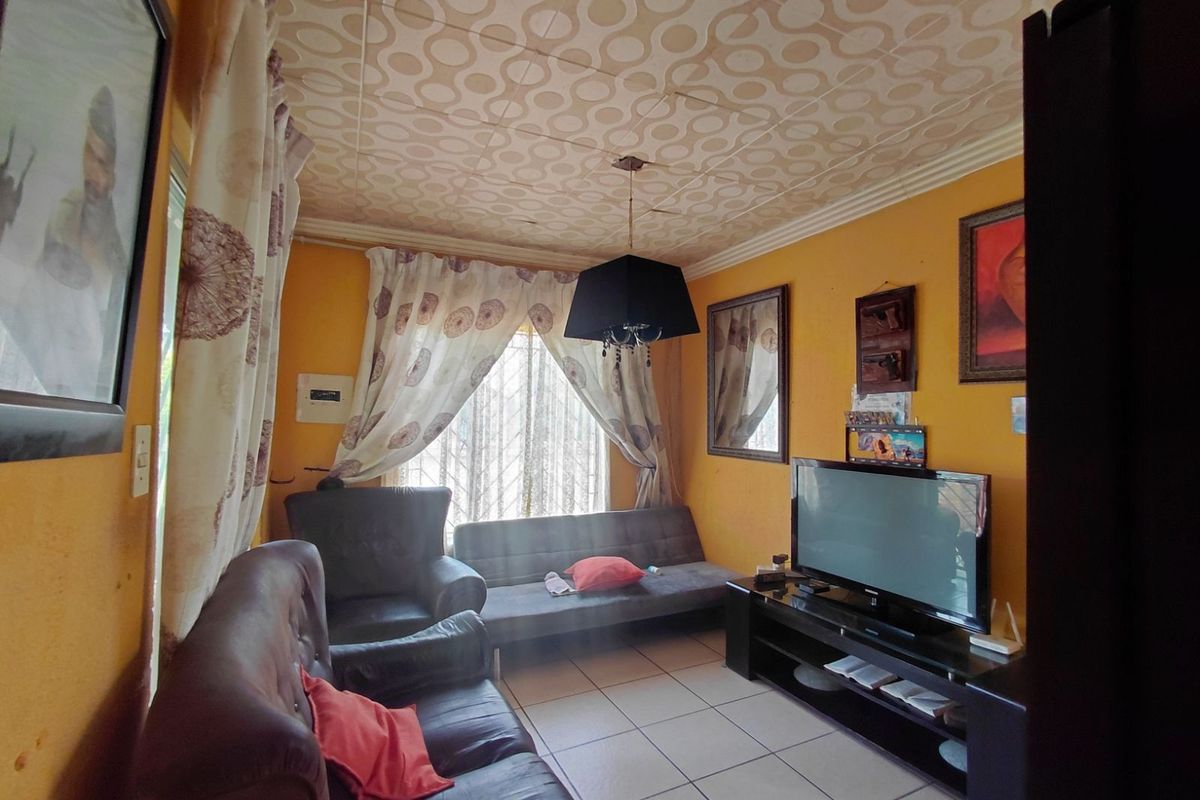 House For Sale in Danville - Photo 3