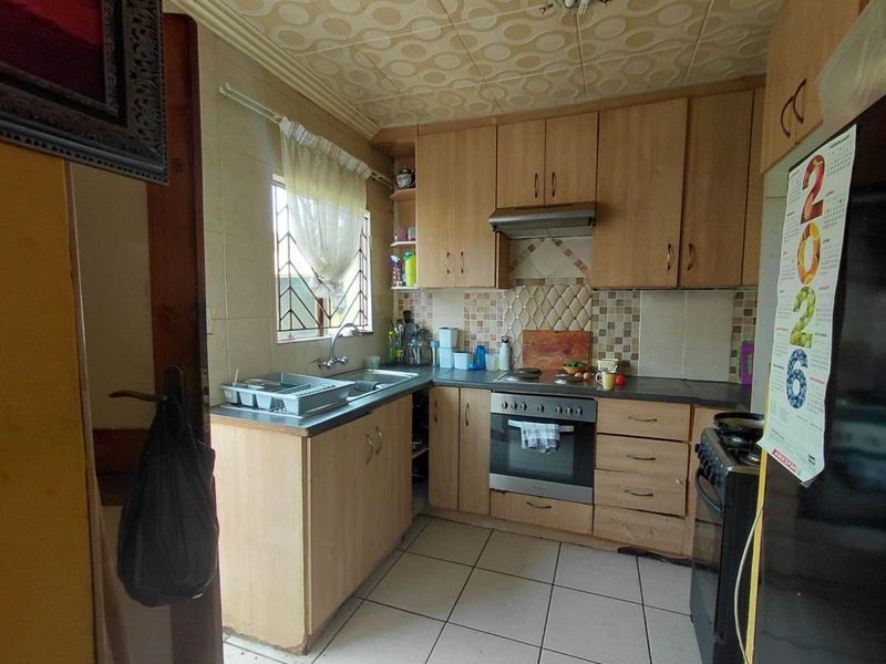 House For Sale in Danville - Photo 4