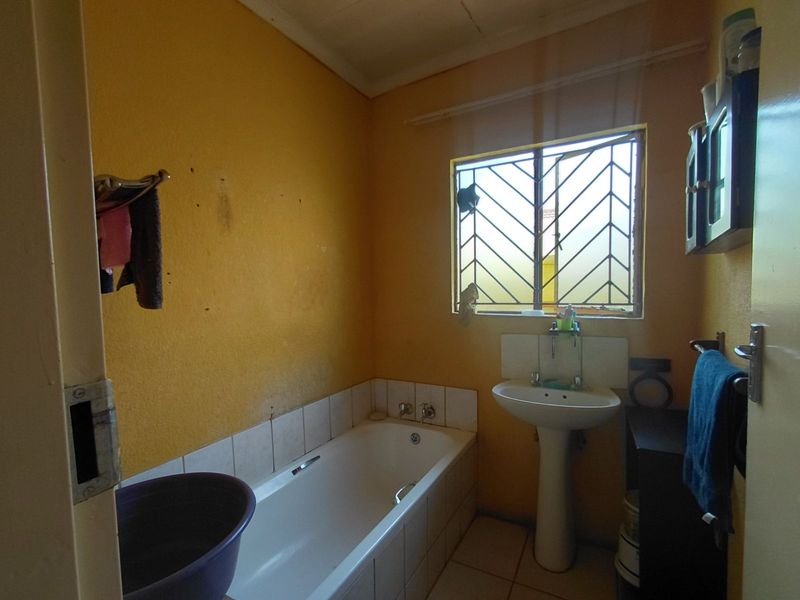 House For Sale in Danville - Photo 7