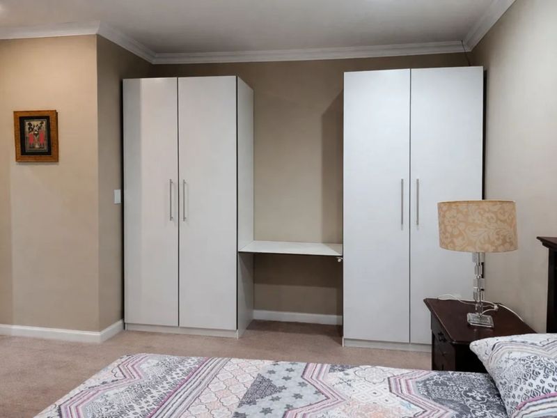 House To Rent in Jan Hofmeyer - Photo 2