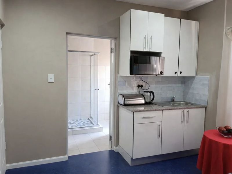 House To Rent in Jan Hofmeyer - Photo 4