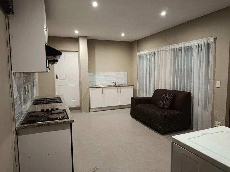 House To Rent in Jan Hofmeyer - Photo 7