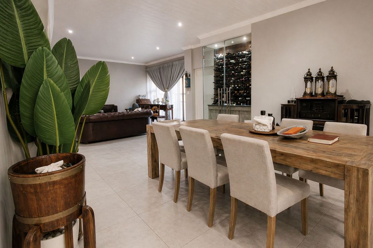 House For Sale in Monte Christo - Photo 5