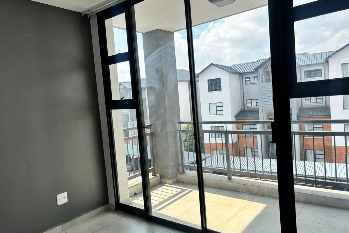Apartment For Sale in Paradiso - Photo 3