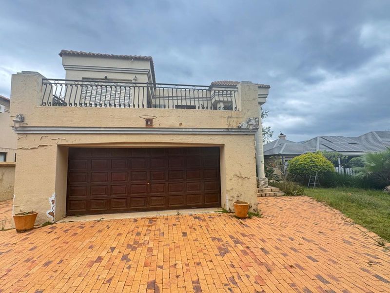 House For Sale in WestLake Country & Safari Estate - Photo 2