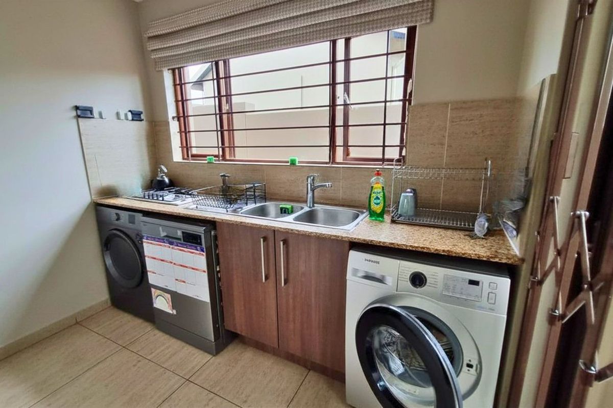 House For Sale in Barbeque Downs - Photo 5