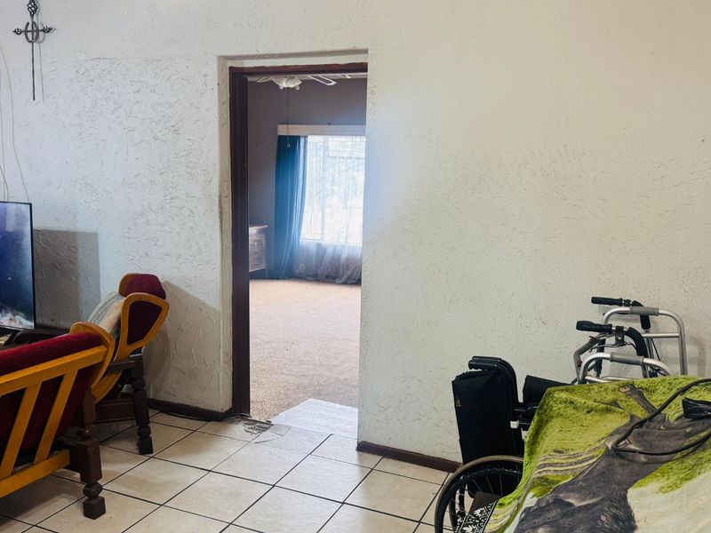 House For Sale in Klipfontein - Photo 9