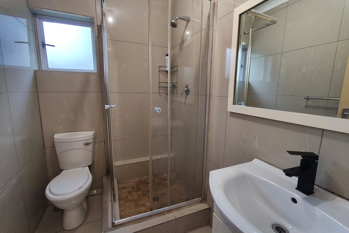House To Rent in Chase Valley - Photo 4