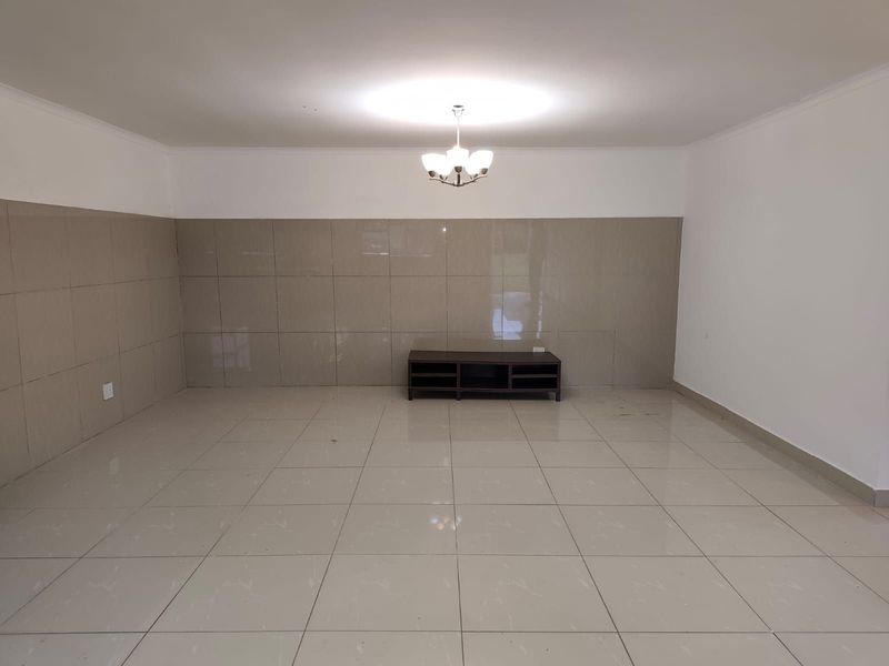 House To Rent in Chase Valley - Photo 2