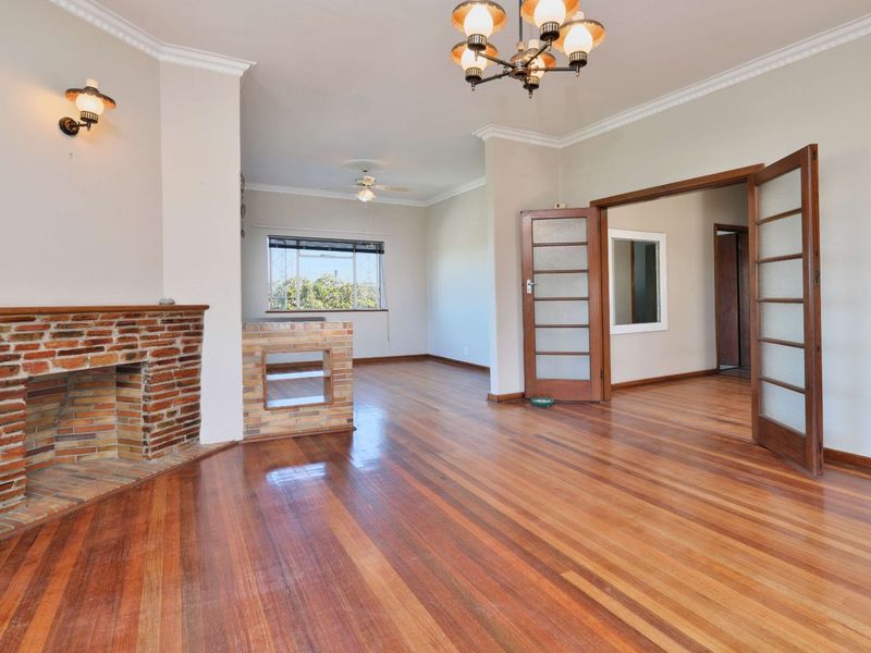 House For Sale in Glenhurd - Photo 3