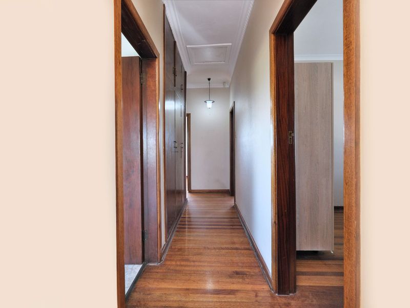 House For Sale in Glenhurd - Photo 9