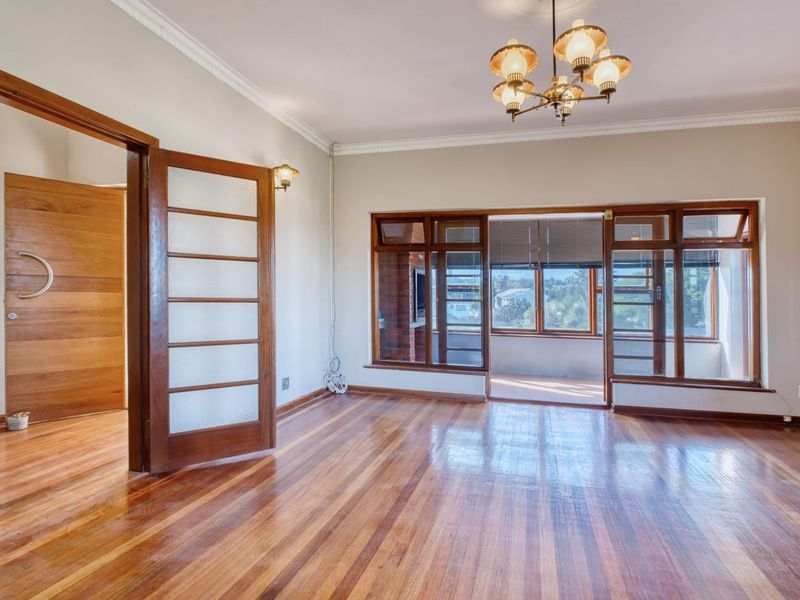 House For Sale in Glenhurd - Photo 7