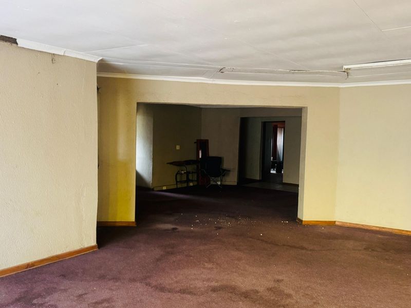 House For Sale in Kwaguqa - Photo 8