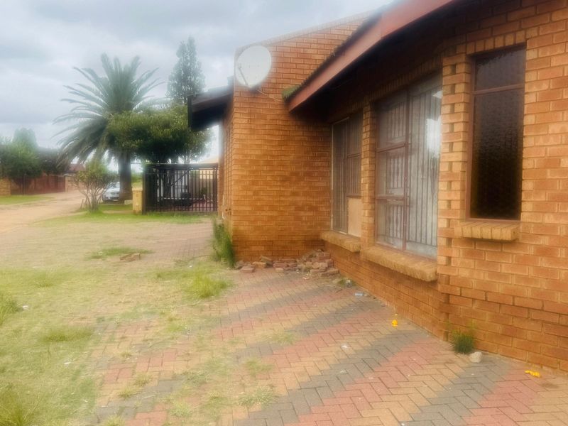 House For Sale in Kwaguqa - Photo 3