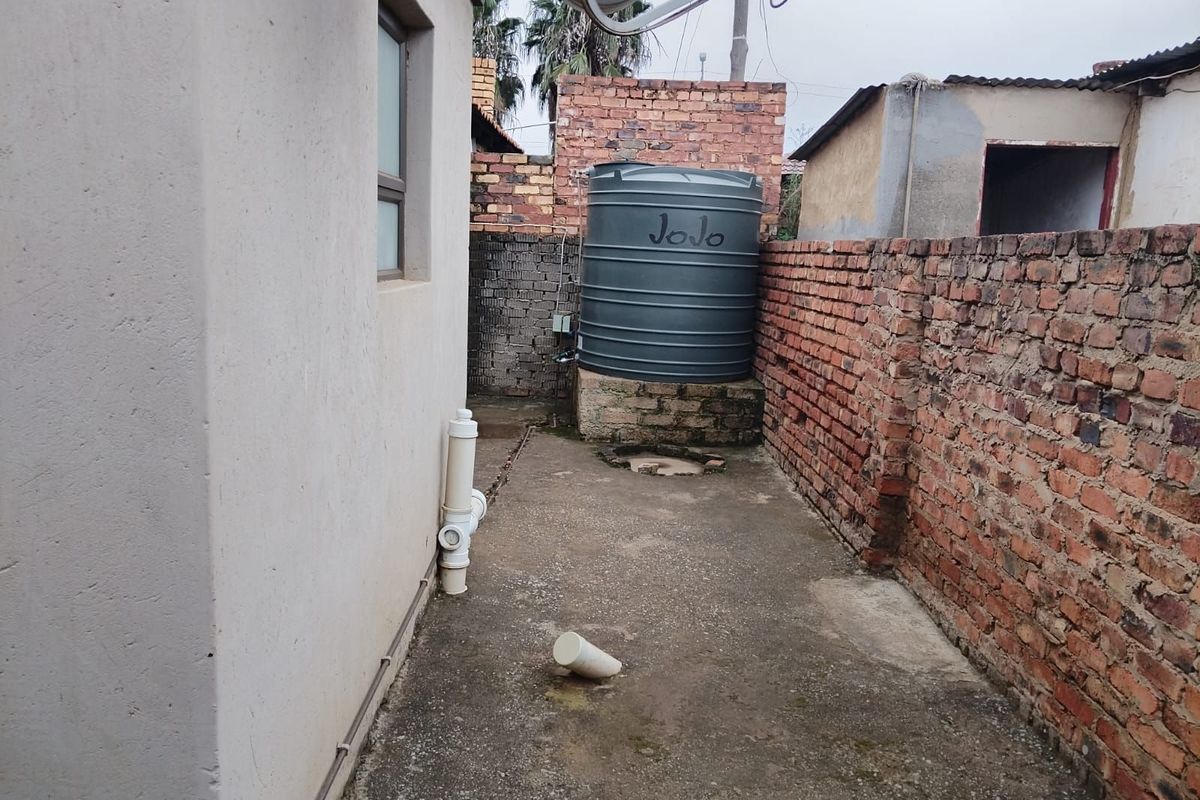 House For Sale in Mamelodi - Photo 4