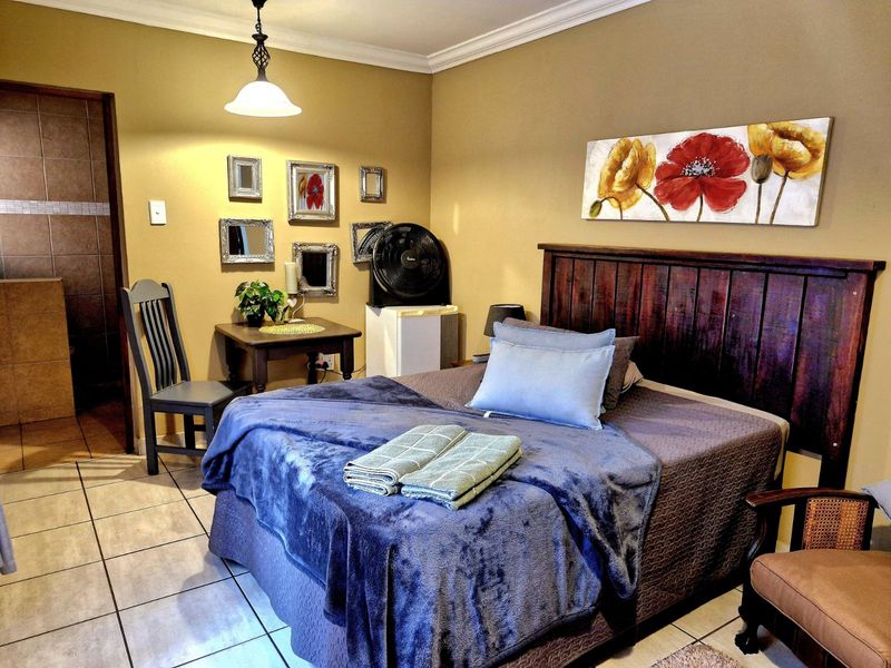 House For Sale in Die Heuwel - Photo 3