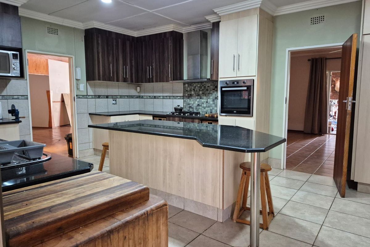 House For Sale in Kuruman Central - Photo 5