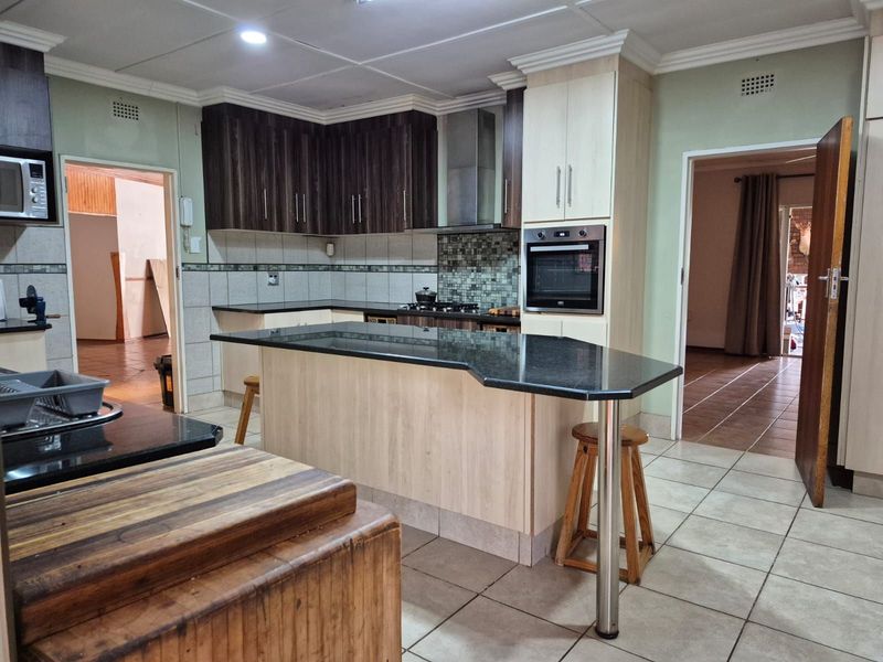 House For Sale in Kuruman Central - Photo 5
