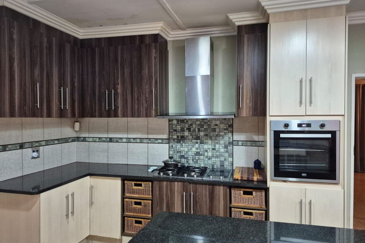 House For Sale in Kuruman Central - Photo 3