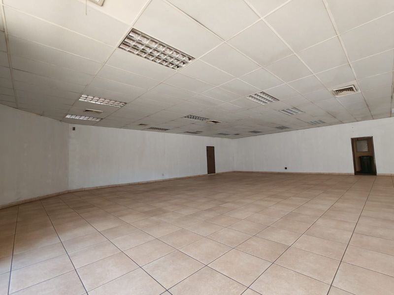 Retail To Rent in Brakpan Central - Photo 5