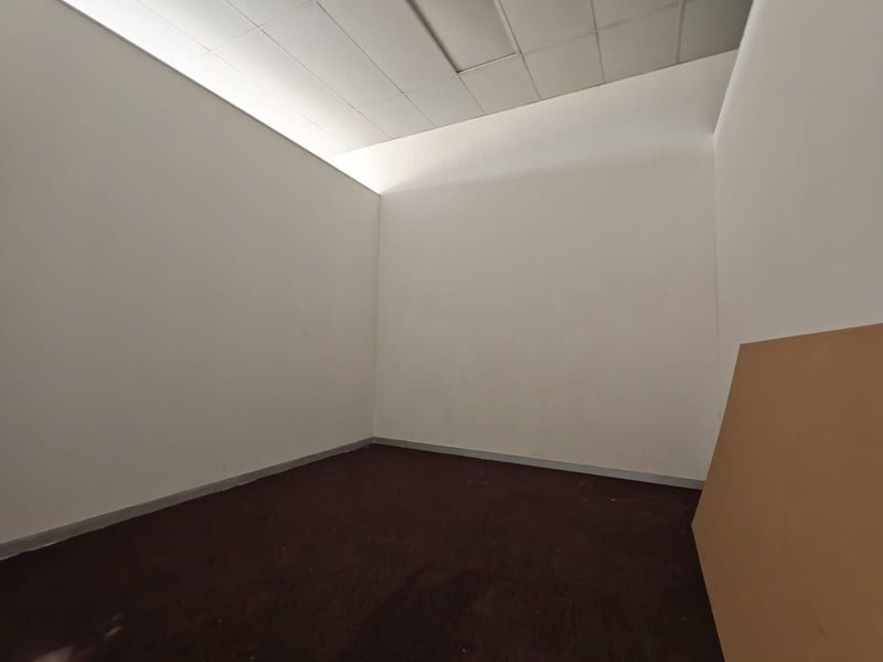 Commercial To Rent in Brakpan Central - Photo 7