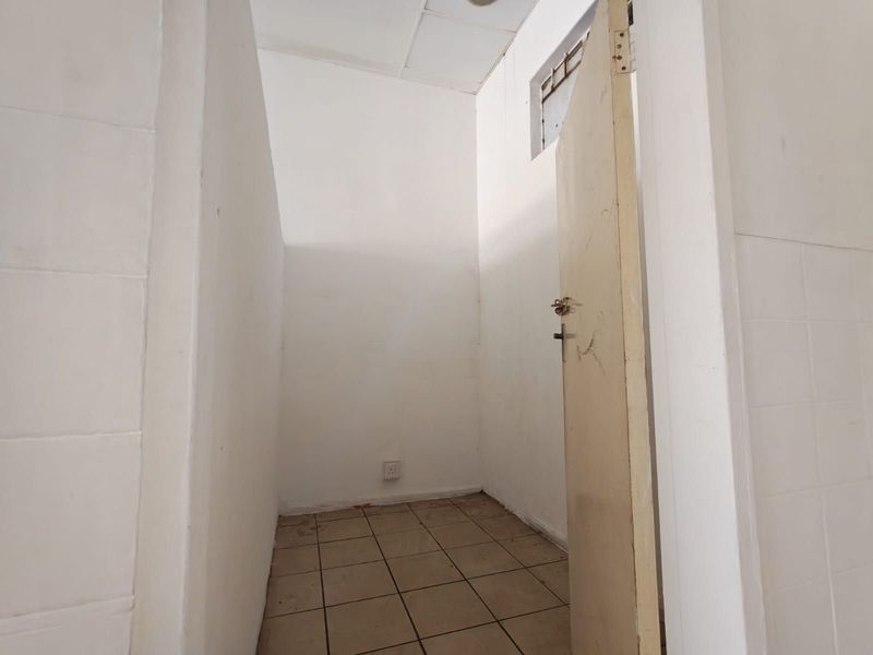 Commercial To Rent in Brakpan Central - Photo 8