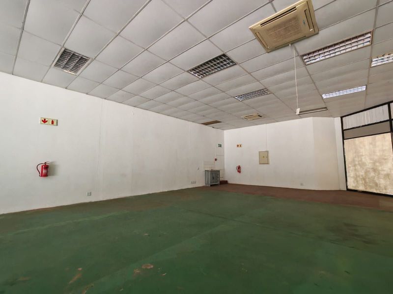 Commercial To Rent in Brakpan Central - Photo 6