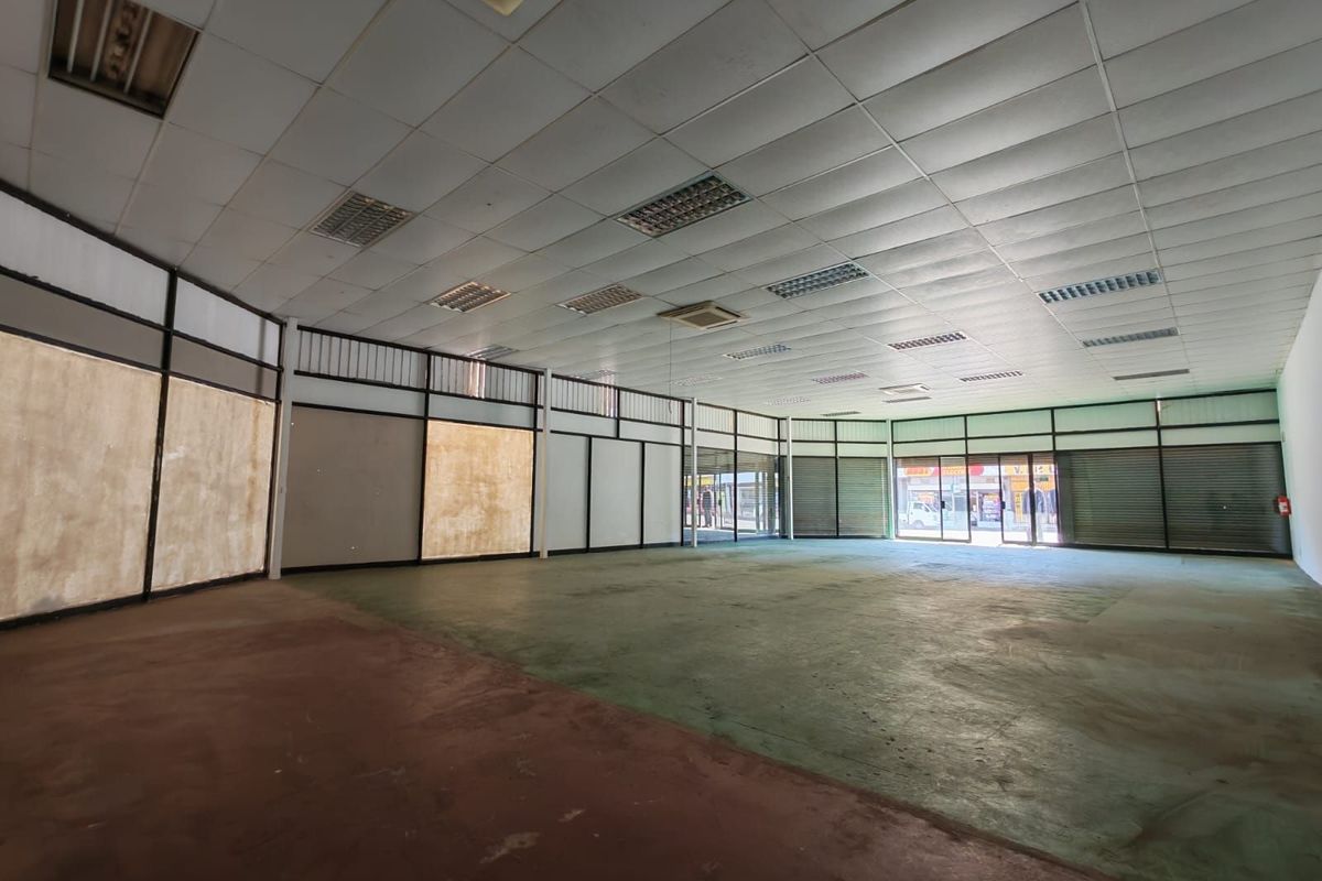 Commercial To Rent in Brakpan Central - Photo 2