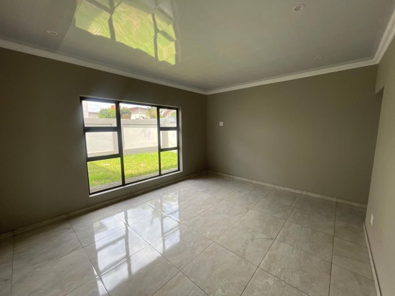 House For Sale in Zambezi Manor Lifestyle Estate - Photo 8