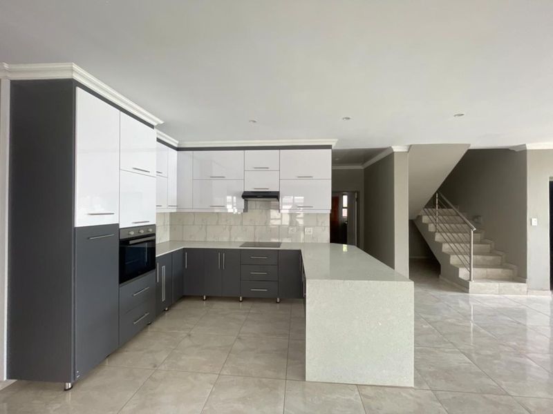 House For Sale in Zambezi Manor Lifestyle Estate - Photo 3