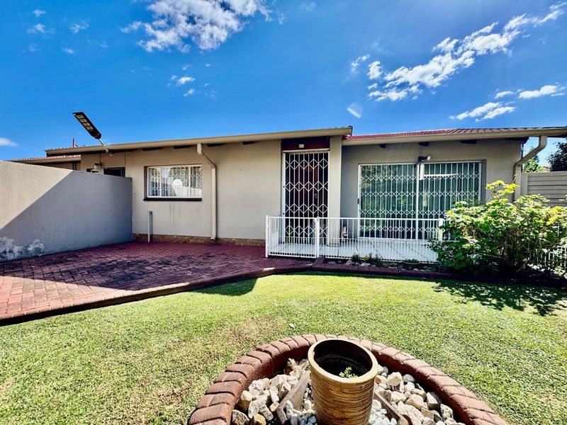 House For Sale in Secunda Central - Photo 3