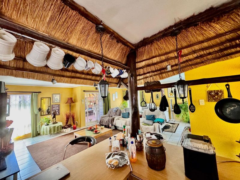 House For Sale in Secunda Central - Photo 8