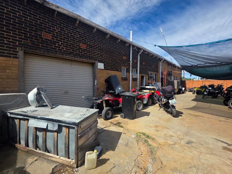 Industrial For Sale in West End - Photo 5
