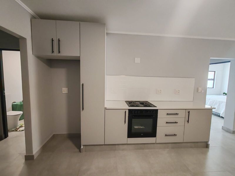 Apartment To Rent in Sinoville - Photo 5