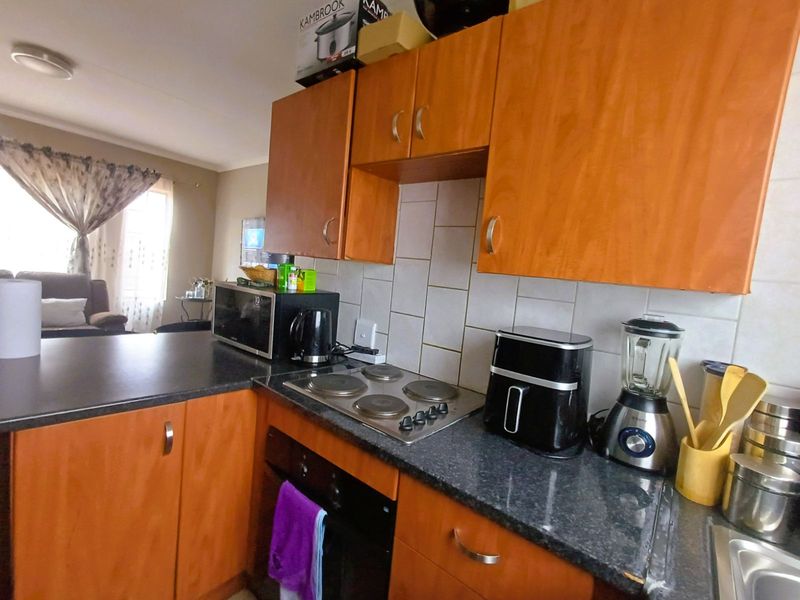 Apartment For Sale in Groblerpark - Photo 3