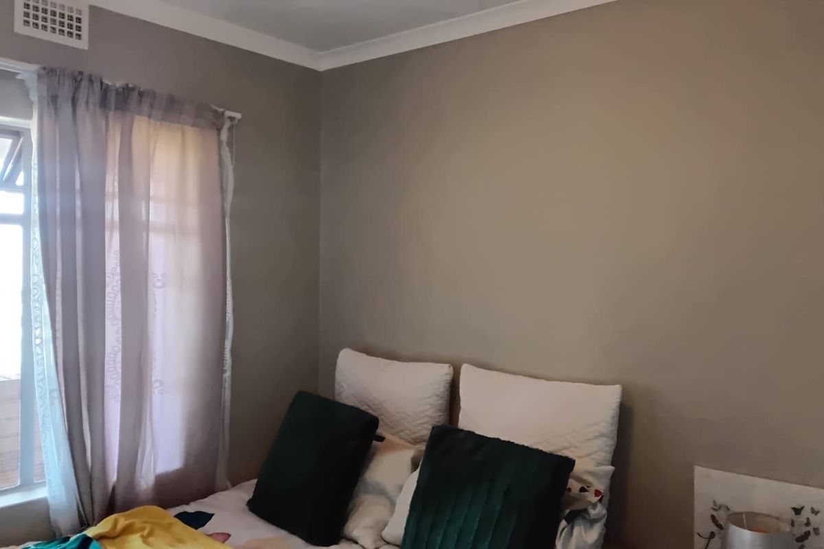 Apartment For Sale in Heuweloord - Photo 4