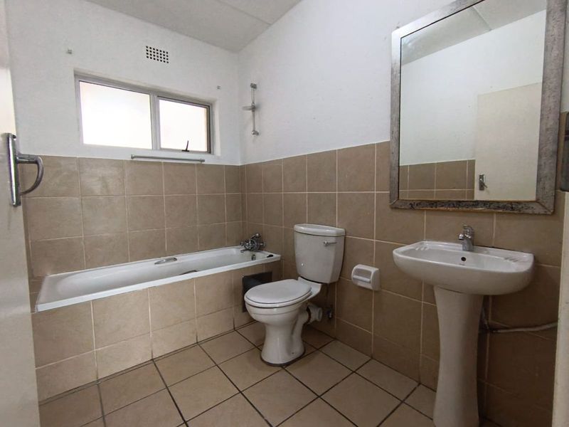 Apartment For Sale in Ferndale - Photo 8