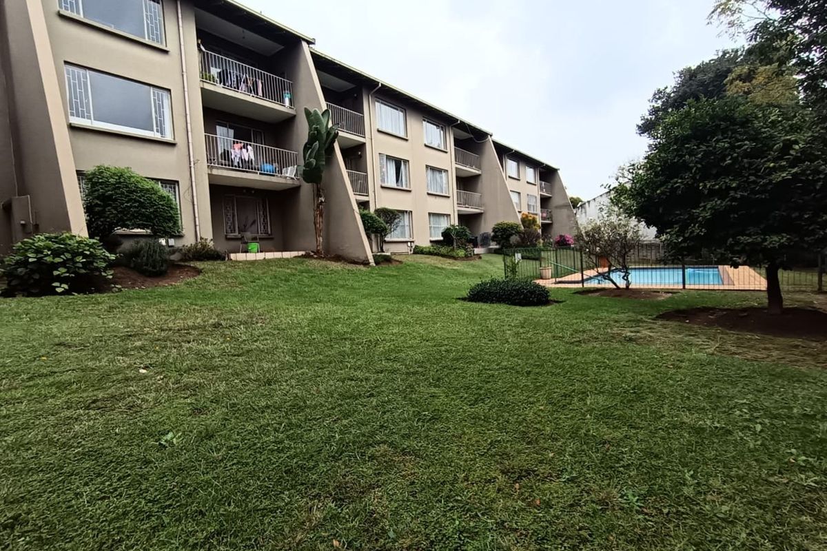 Apartment For Sale in Ferndale - Photo 2