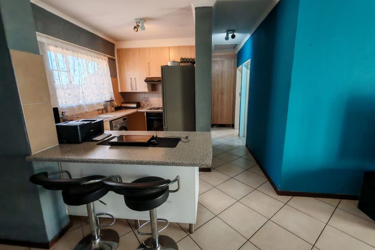 Apartment To Rent in Monavoni - Photo 2