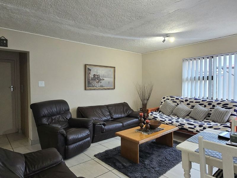 Apartment To Rent in Hartenbos Central - Photo 3
