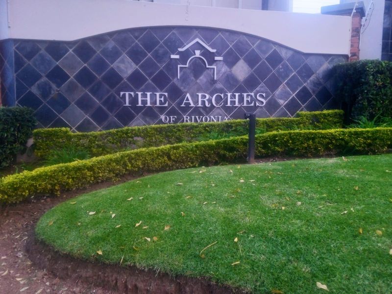 Apartment For Sale in Rivonia - Photo 2