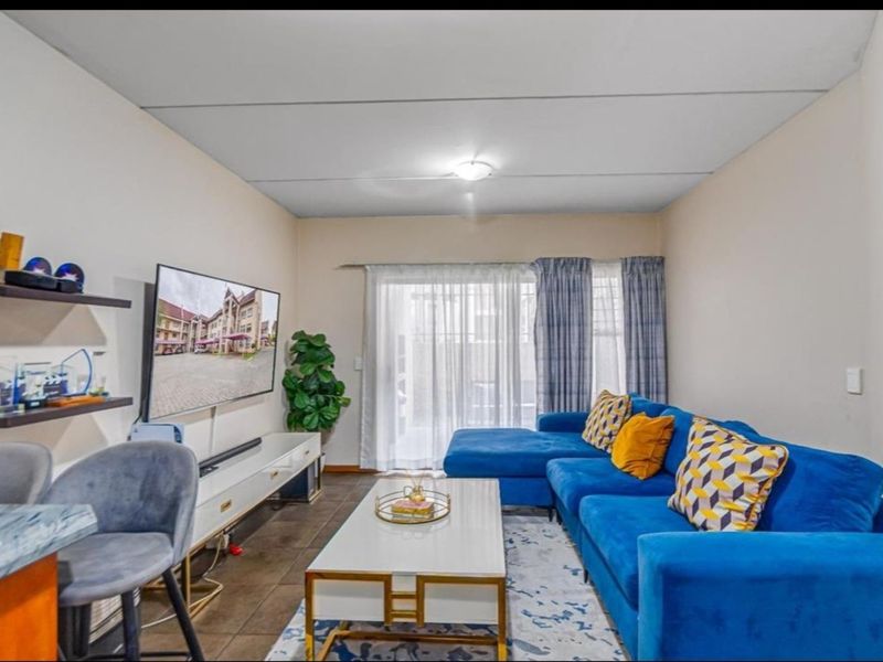 Apartment To Rent in Sundowner - Photo 6