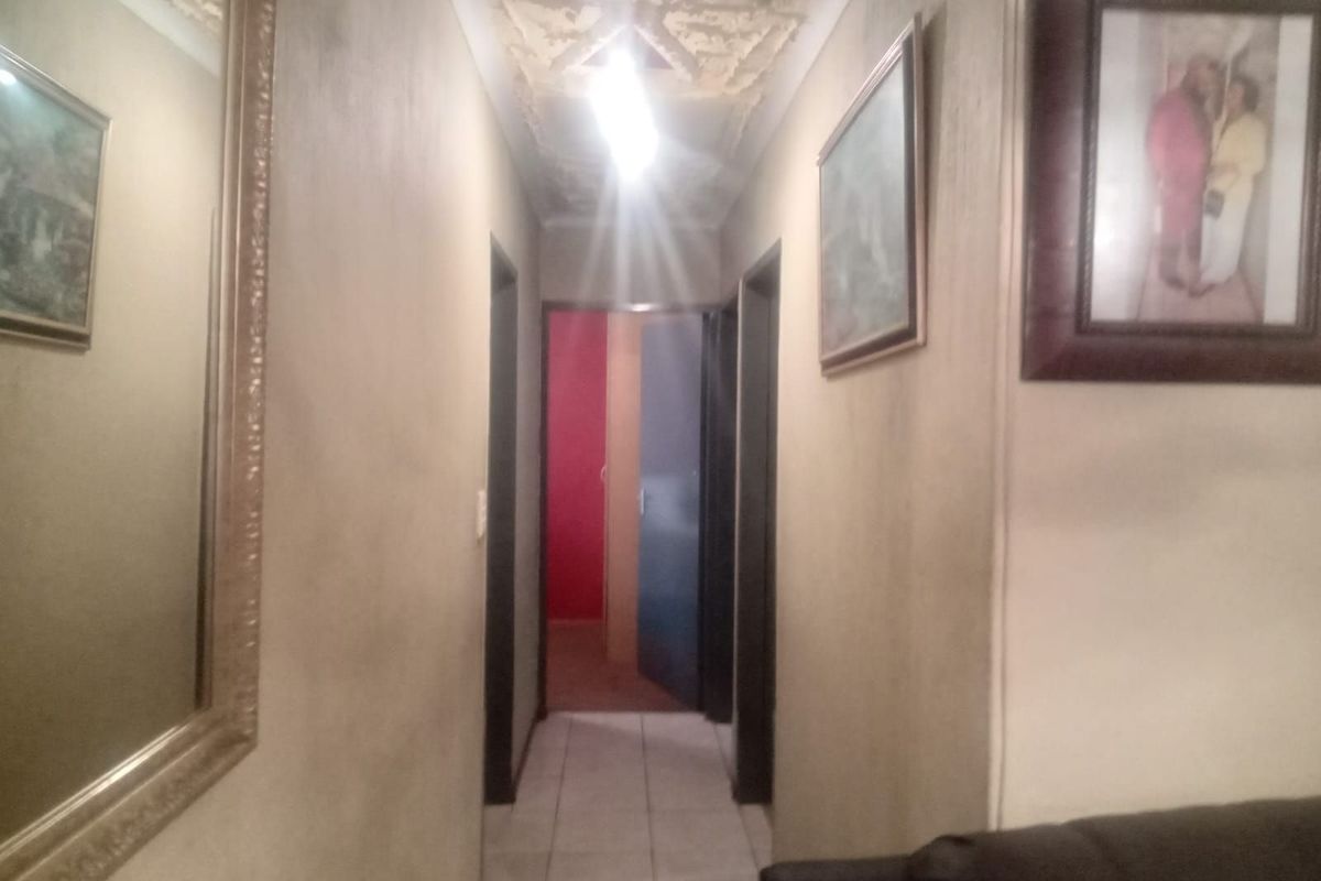 House For Sale in Philip Nel Park - Photo 3