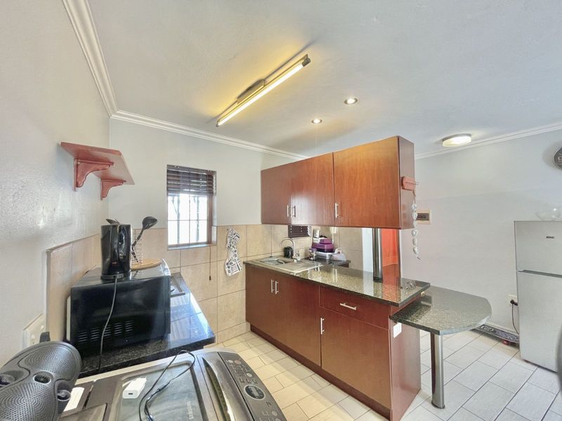 Apartment For Sale in Riviera - Photo 8