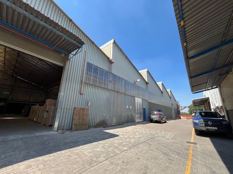 Industrial To Rent in Clayville - Photo 2